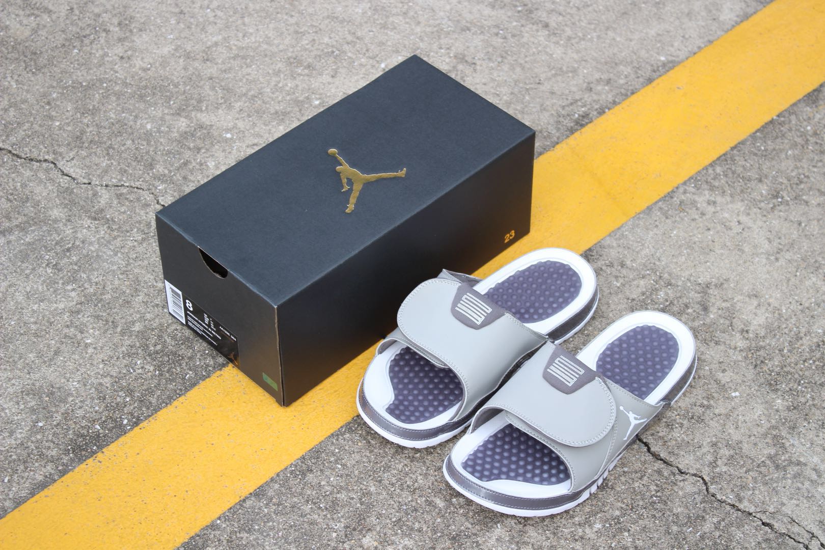 Air Jordan Hydro 11 White Grey Sandal - Click Image to Close